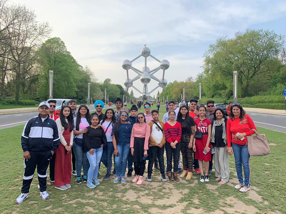 DCMPresidency's tweet photo. #EuropeExcursion 🌎✈ #Educationaltrip #Excitement #Explore #Entertainment
Day 3⃣ #Brussel #TheGrandSquare #NextAmsterdam https://t.co/VTIcCvojLA