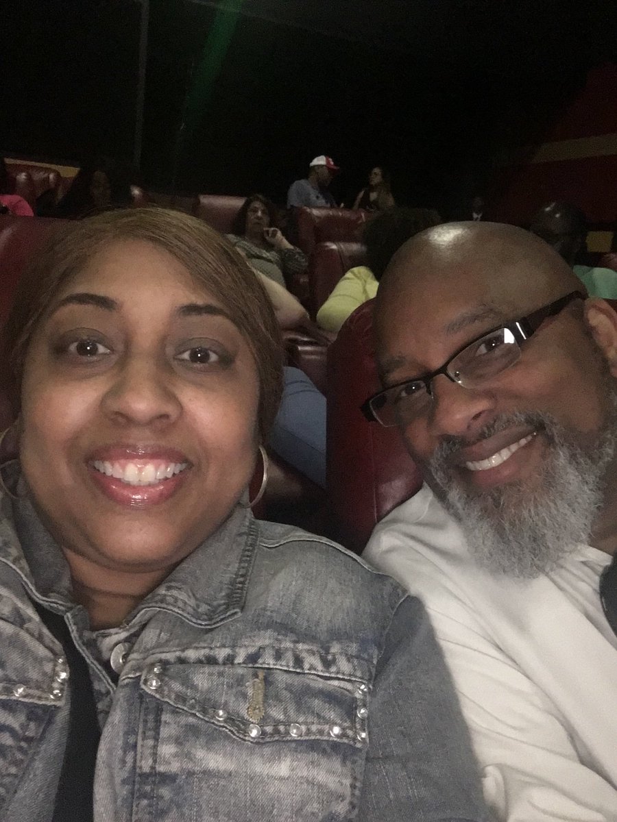 mi2atl's tweet photo. Waiting for @LongShotMovie to begin!!! Thanks for the tickets @Lionsgate & @ryancameron #ATLscreening can’t wait to see @OsheaJacksonJr 🙂 #CamFam https://t.co/jpE4YxsOJh