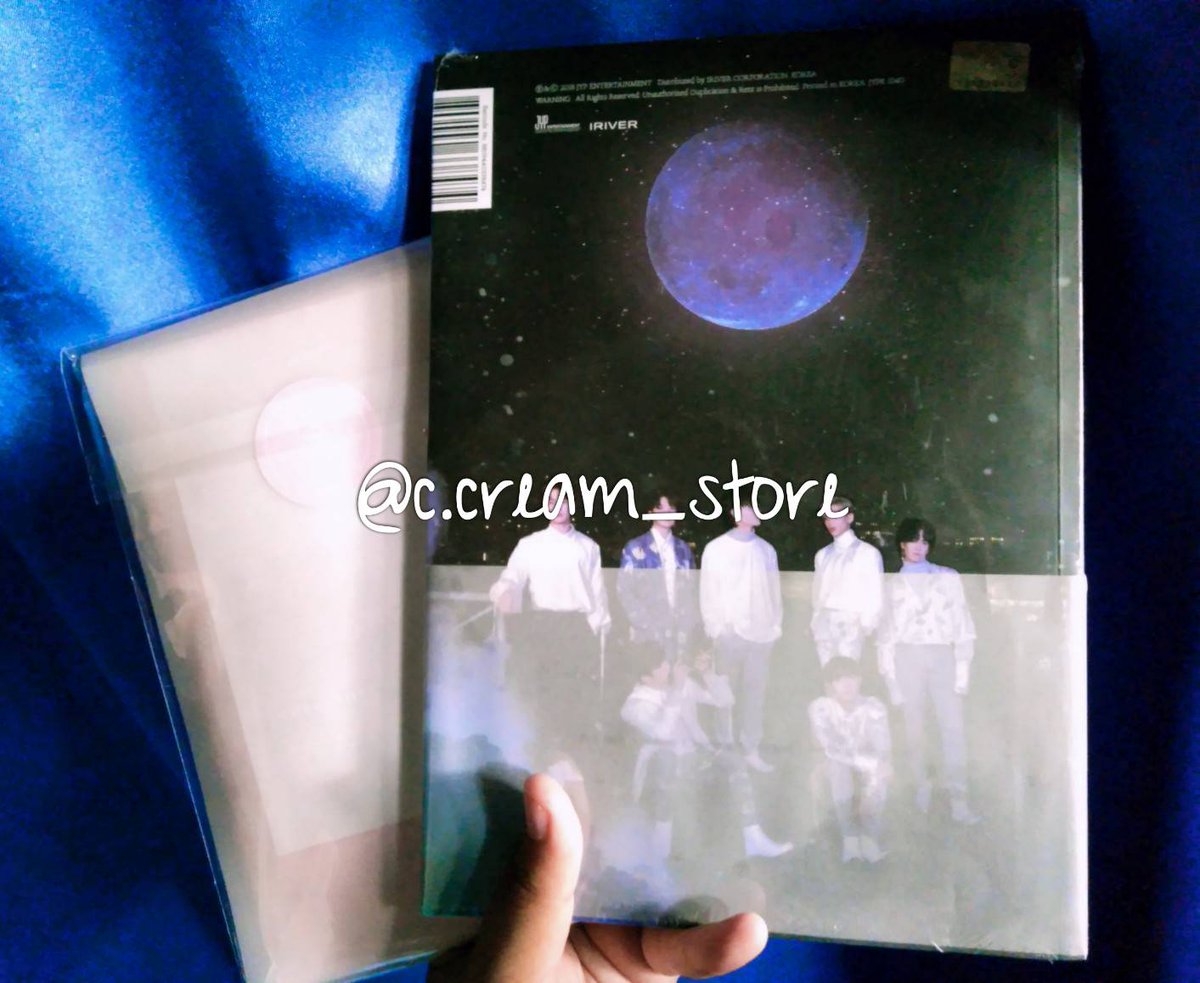 GGIGI_HOUSE's tweet photo. 📢 [ #GOT7 ] – PRESENT : YOU &amp; ME EDITION + SPECIAL GIFT &amp; POSTER

✔️ พร้อมส่งทั้ง 3 เวอร์ 
〰️ You&amp;Me
〰️ Miracle 
〰️ Forever 

💵 บั้มละ : 690฿
📬 ค่าส่ง : 100/140 (เอาโปสเตอร์)
📬 ค่าส่ง : 50/80 (ไม่เอาโปสเตอร์)

#ตลาดนัดกัซเซบึน #ตลาดนัดgot7 #ตลาดนัดอากาเซ https://t.co/DOOP3QFRql