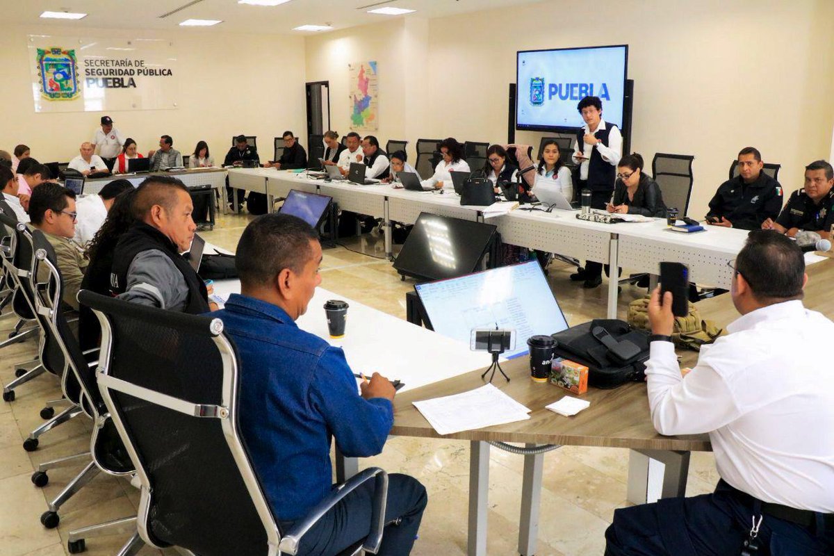 Fer_Manzanilla's tweet photo. Gracias a la gran participación ciudadana el #Simulacro en San Mateo Ozolco fue todo un éxito.

Este ejercicio nos permitió ver la capacidad de respuesta de las dependencias, así como perfeccionar los mecanismos en caso de contingencia volcánica por el #Popocatépetl. https://t.co/by1szaObWq