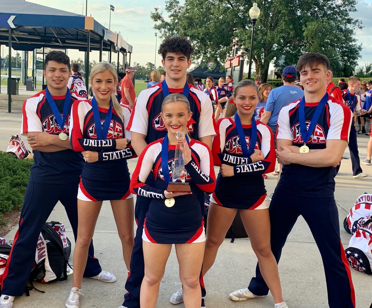 North cheerleaders just keep winning! Congrats to our 6 North cheerleaders who were part of the USA Junior National Coed Team that won the World Championship today in Orlando!