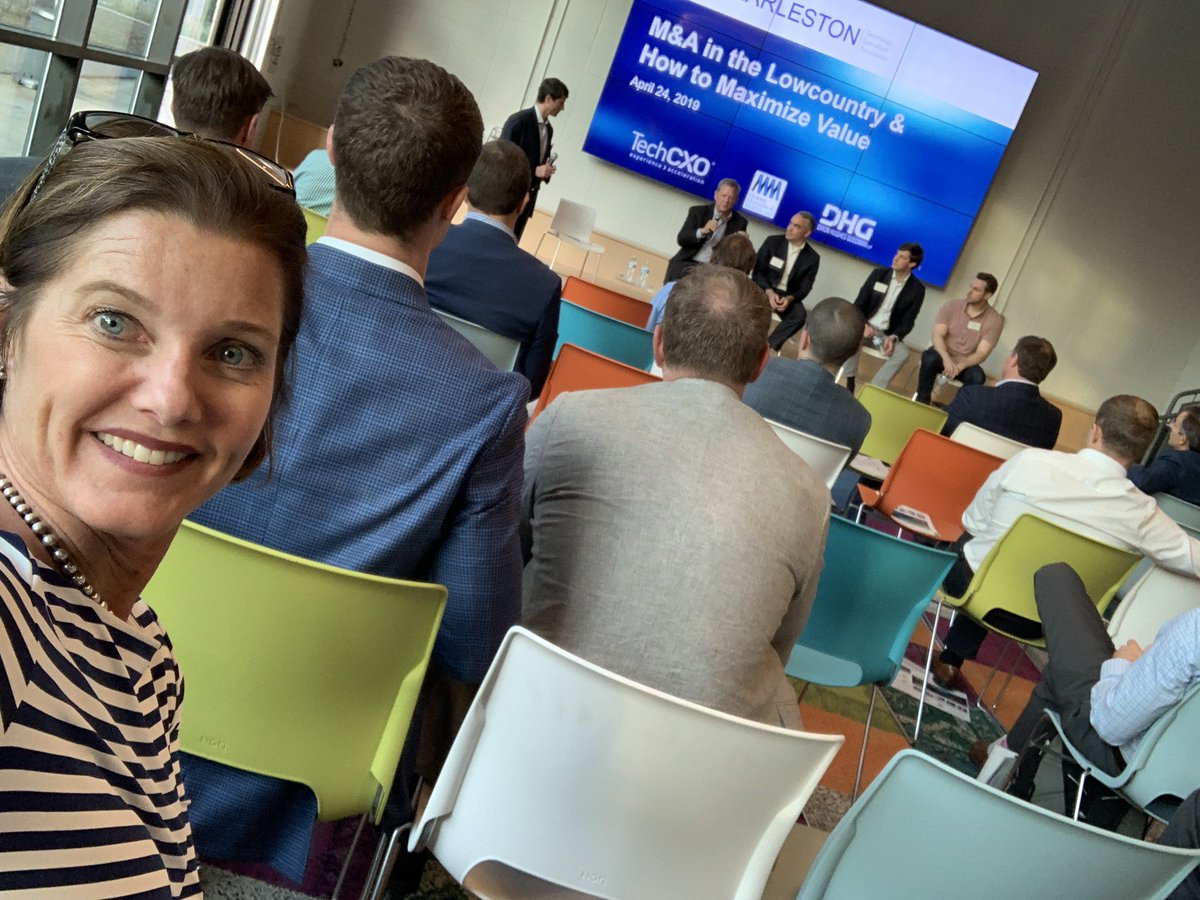 35 dudes. One woman. #tech #startups #VentureCapital #Charleston #SaaS