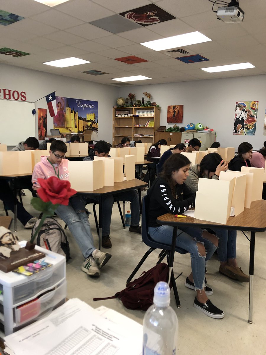 OHS_LOTE's tweet photo. AP Spanish Language & Culture mock Exam: Round 2
Students are spending their free time (3 1/2 hours) working hard on getting a 5 on their AP exam.
#FastTrackToA5 #APSpanishLanguage #APSpan #OHSscholars #teamECISD #AraujoBarajas
@BronchoNews @BigRedBronchos @OHS_LOTE @jesgar_cia https://t.co/DP2RWPS81J