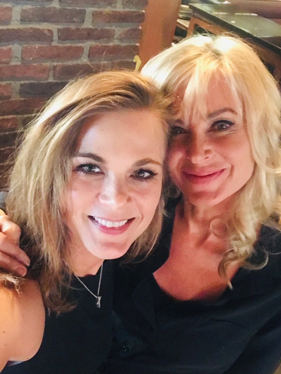 When I think of REAL it’s ⁦@eileen_davidson⁩ ❤️ working beside you has been absolutely terrific ☝️keep slaying #Warrior ⁦@CBSDaytime⁩ #yr