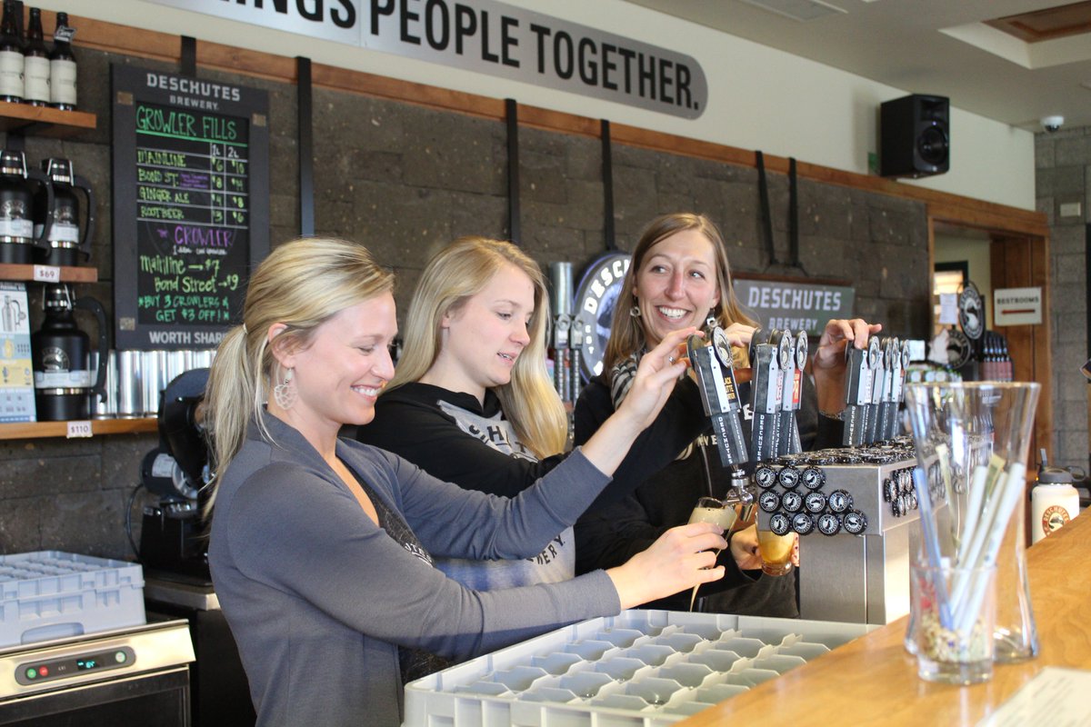 BendBrewBus's tweet photo. What's your favorite @DeschutesBeer  to drink on a weekend #inBend? https://t.co/53aUppvXyD