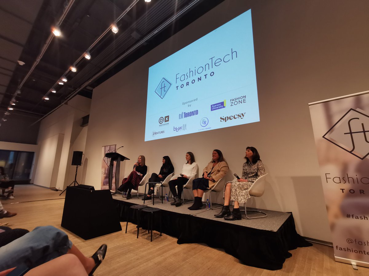 The blend between digital and physical. Taking a look at the future of fashion at <a href="/FashionTechTO/">FashionTech</a> #fashiontechto