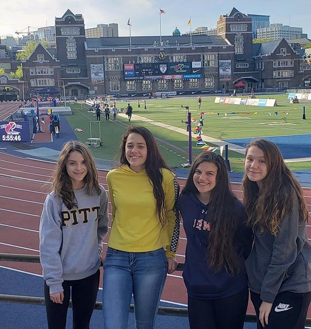 ESMSpartans's tweet photo. Good luck girls! #PennRelays at the University of Pennsylvania #GoSpartans https://t.co/YyHJ8RKEbw