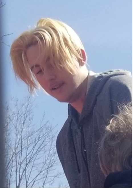 MISSING:
Tyler Andrews, 16
-Last seen Apr 22, at night, Willowdale Av + Sheppard Av
-5'9, 170, dyed blond hair shaved on both sides
-Black or red Toronto Raptors sweater, black pants
-Black Nike 'Air Force 1' shoes
#GO738579
^dh
