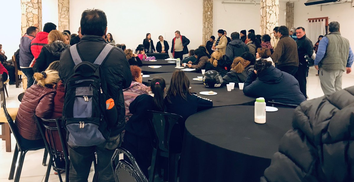 DanielDeiana3's tweet photo. Como todos los miércoles, nos reunimos en la @Mutualidadprov  con todos los dirigentes de los distintos circuitos.

Analizamos como venimos trabajando en cada uno de ellos y cómo vamos a seguir organizándonos para construir un Tucumán mejor. 

#Deiana2019
#TucumanEsFuturo
#PRY https://t.co/nFNeQeSxmN
