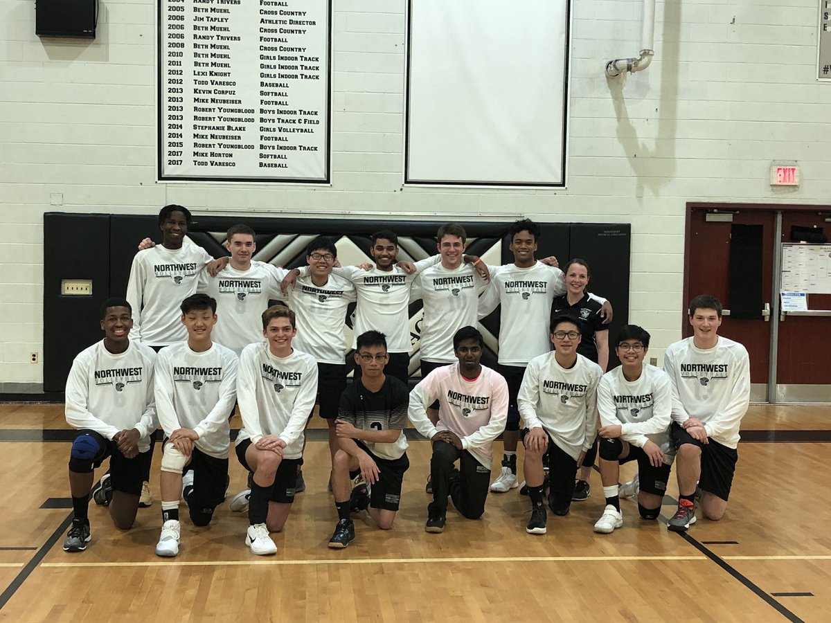 NWJagsHealth's tweet photo. Congratulations to our SENIORS!!! @nwhsboysvball https://t.co/hkSqSCo0rz