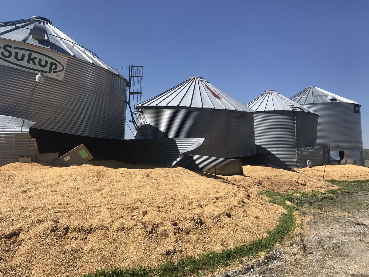 BetsyJibben's tweet photo. Crescent, IA - We saw more busted bins. A farmer took us to his ground roughly a half mile or so from Missouri River. The ground was dried down but flooded AGAIN days ago because of rising water levels from the river. Probably won’t plant there. https://t.co/rSBOCMYgLW