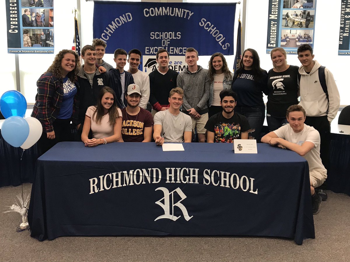 RHSBlueDevils1's tweet photo. Jackson Allen will be attending @sc4athletics to play Basketball. Congratulations Jackson! #GoBlueDevils #HardWorkPaysOff https://t.co/3v7uLwwKwg