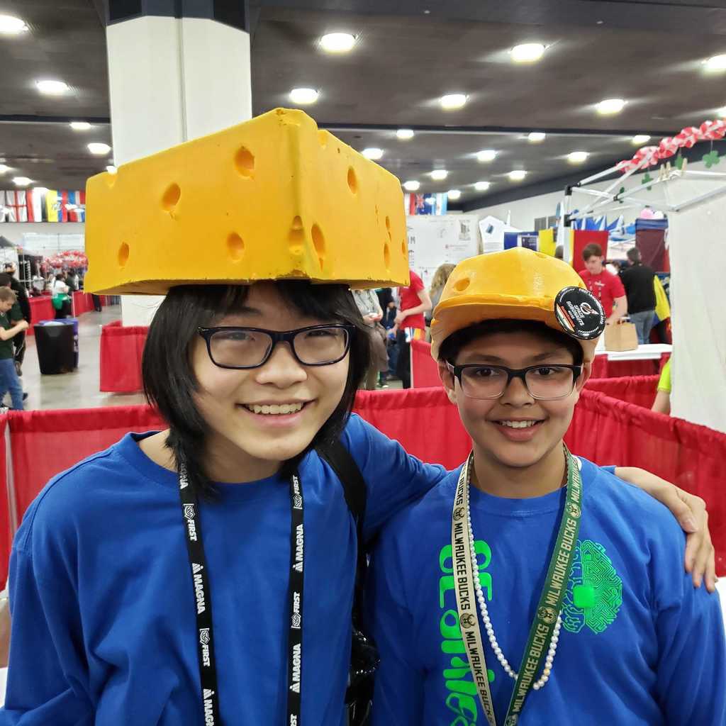 frc1086's tweet photo. We found another cheese-hatted team. #FIRSTChamps #2019tes https://t.co/1wXPrHnbFI