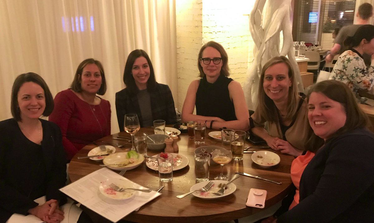 UIowa_Surgery's tweet image. Our education team enjoying a working dinner while brainstorming about surgery intern orientation inspired by #SEW2019 #ASE2019 #APDS2019