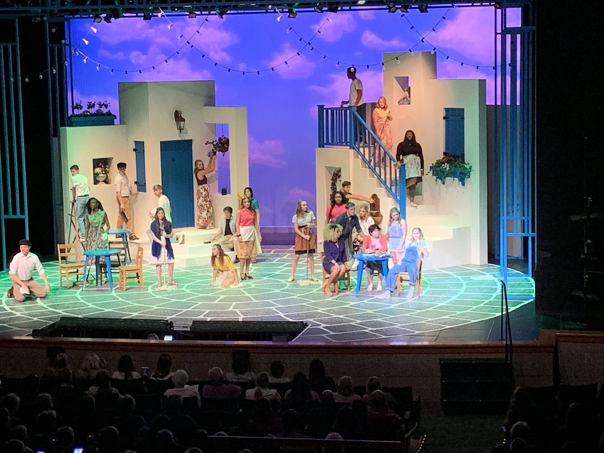 MeganFerne's tweet photo. @phsntheatre you had me laughing &amp; crying.... one word....PHENOMENAL!! This is your best show! 💜 https://t.co/JbWdbZ97Sw