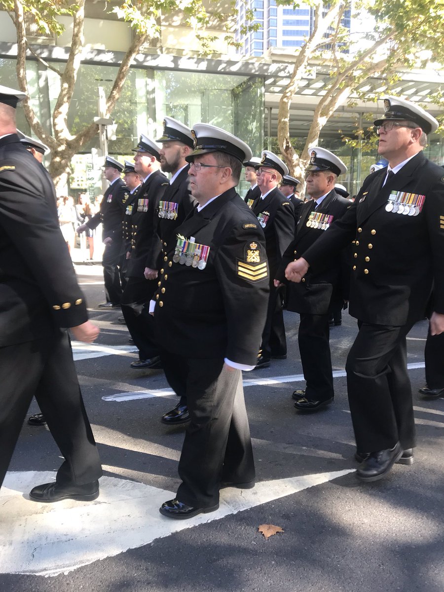 jenna_2015's tweet photo. What an honour to cover the 2019 Anzac Day march in Sydney @2GB873 — more than 16-thousand serving and ex-service men and women are making their way down Elizabeth Street in the CBD. https://t.co/2l7oFGgzYQ