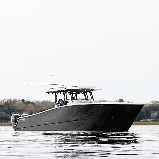 Everything’s impossible until somebody does it. — Bruce Wayne
.
.
.
.
And for the record, if Bruce Wayne fished we all know what kind of boat he’d buy. 👊🏼
.
#batboat #allblack #murderedout #freeman #freemanboatworks #freeman42lr #freemanfamily #batman #dreamboat #boatsgonewi…