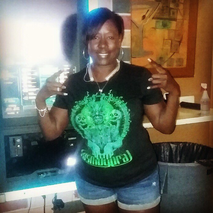 CosmogyralBand's tweet photo. Michelle Davis looking fabulous! We thank you for the Support! 🙏 #cosmogyralband #cosmogyral #metalchicks #metalchick #metalheadgirl #metalhead #fldeathmetal #heavymetalband #metal #metalband #metalbands #deathmetal #metalgirl #metalgirls #miami #ftlauderdale #pensacola #Florida https://t.co/7c7ymXCRet