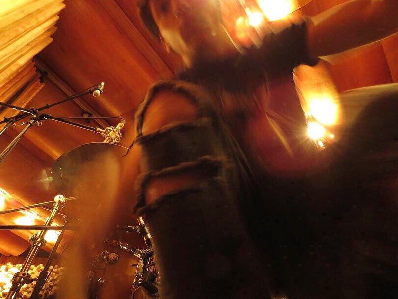 OscarBurgos_'s tweet photo. California Sun Album coming this year. @REDROOSTERMEX #throwback https://t.co/XHn7A6aTiv