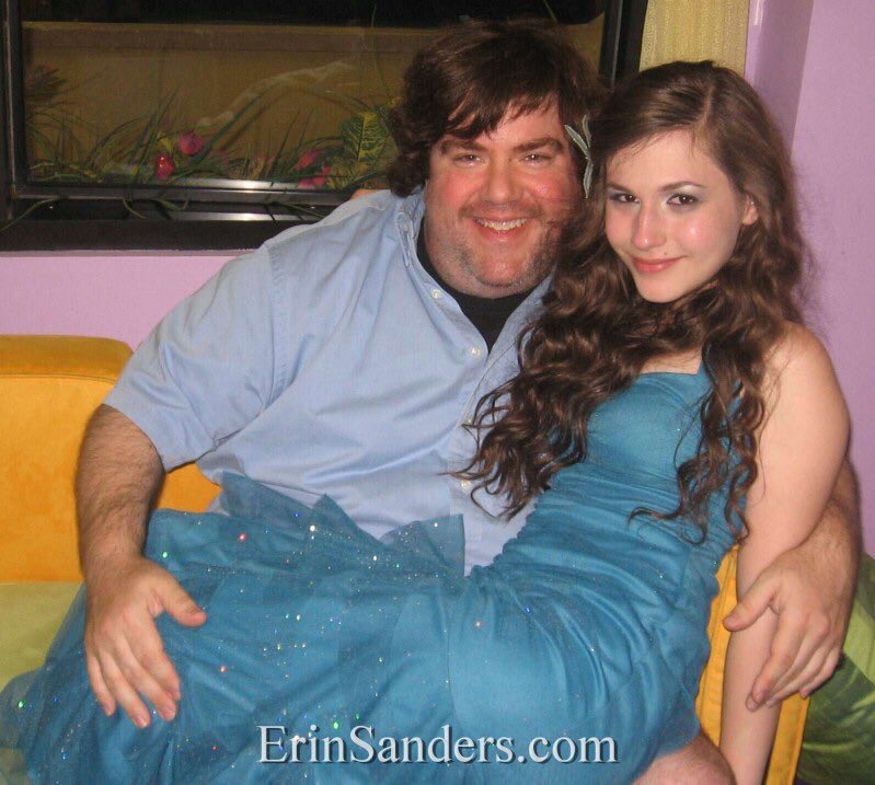 before i address my last few theories, more evidence of Dan Schneider being a little too touchy with his young female actors