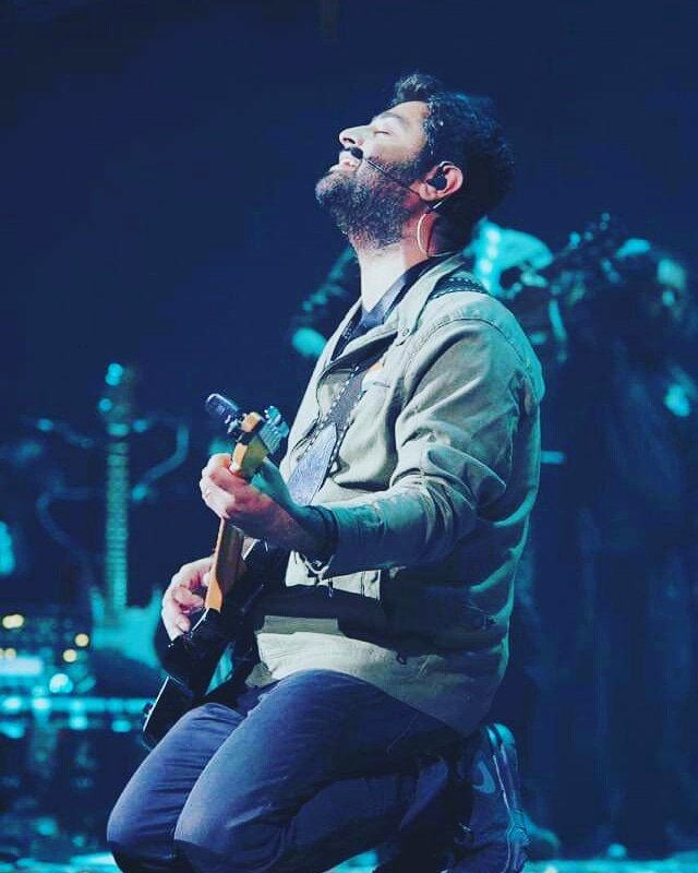 HAPPY BIRTHDAY ARIJIT SINGH SIR... 
HAPPY RETURNS OF THE DAY...
STAY BLESS AND HAPPY...            