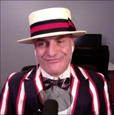 LambAcct's tweet photo. @jimgoad I'm sorry, Jim, do you mean to suggest Mr. Assange looks... goofy?

This is you, public, on purpose. You look like a down syndrome kid trying to sell funnel cake. https://t.co/aIoNQTa8Nb