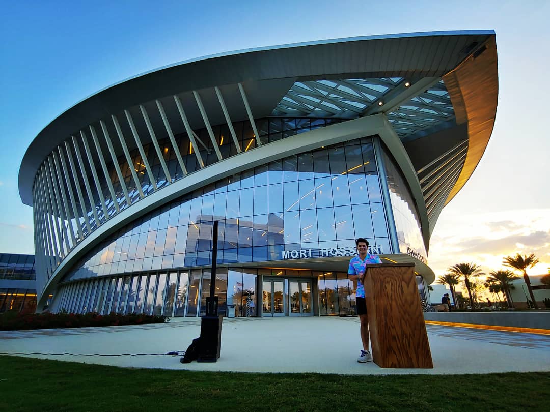 RyInSpace's tweet photo. A gorgeous evening on campus for ERAU's #YurisNight! I gave a little speech and shared a tale from the Arctic #FMARS2007 100-day Mars simulation. https://t.co/5Xf1JHEn8U