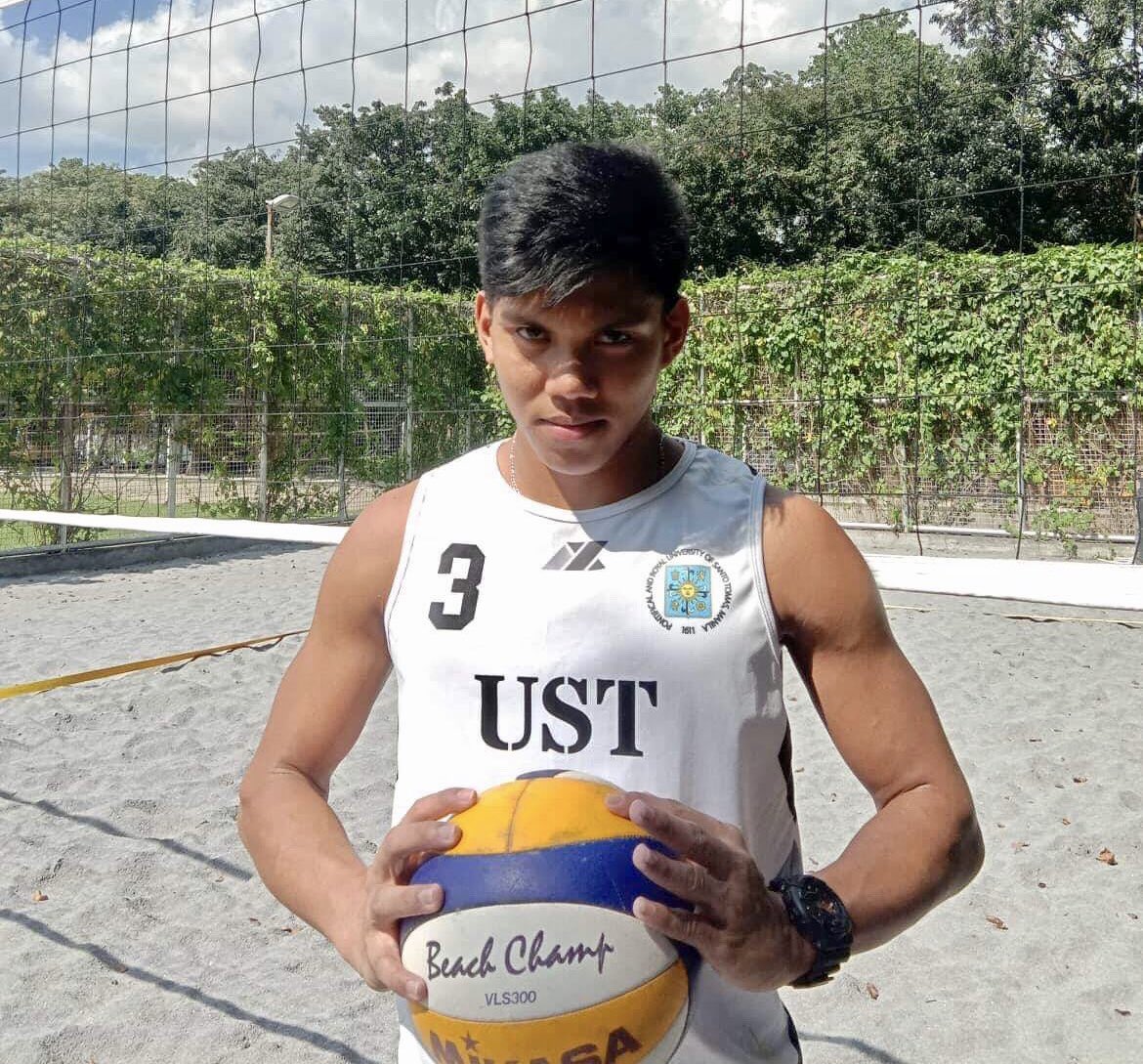 thelastwhistler's tweet photo. [#TigerFocus] Happy Birthday to our Beach VolleyBae @rancelvarga ! 💛🐯

#USTMBVT | #CebuPride https://t.co/lcWE1TYwEq