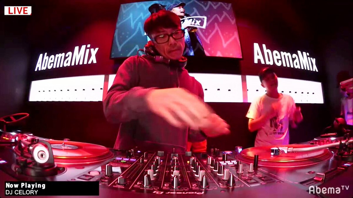 dh_chabin's tweet photo. 最後の表参道Studio
ありがとー‼️

#abemamix
#DJCELORY
#bullmatic
#DJ_TSUKASA_
#mcyoukid
#DJSPITE
#ありがとう表参道studio https://t.co/PPEzbOtaQk