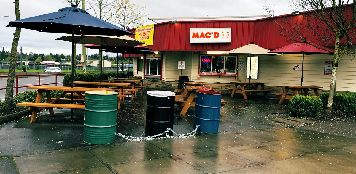One table, two table, three table more.....  it’s starting to look really good!!! All work and more work! 😏 #MacdPDX #builtbyhand #summeriscoming #yourmacyourrules