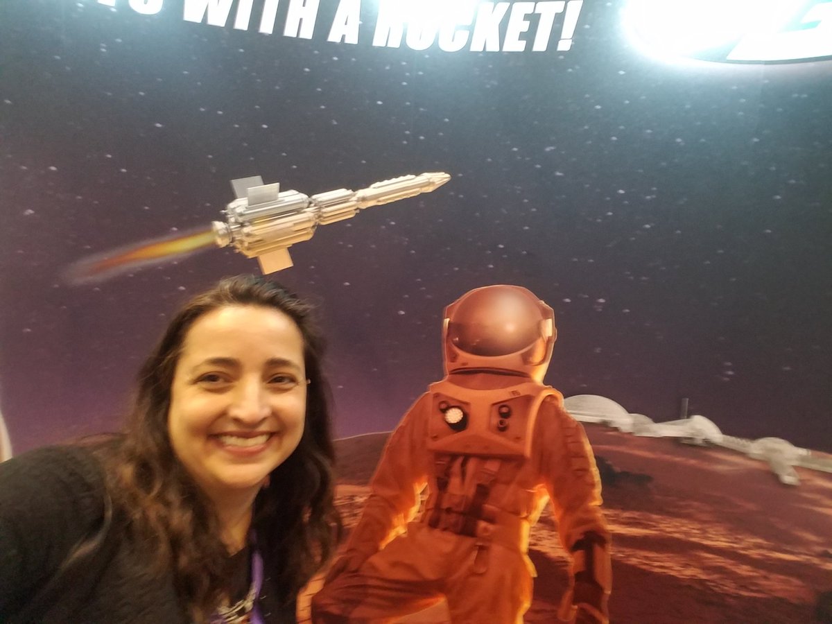 MelanieShedd's tweet image. Enjoyed going to #NSTA19 with the entire @PrincipiaSchool Upper School Science Team.  We did not get a group shot of us all.  Can't wait to debrief at our next Department meeting.  So much food for thought! #Printeachersonfire #SciEd #PrinPD