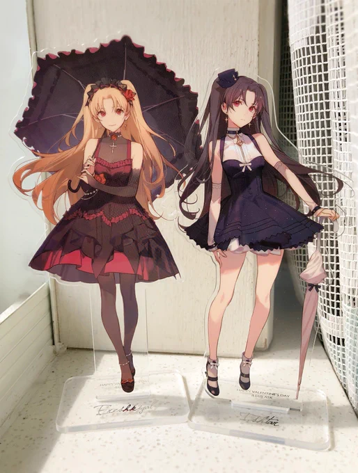 その前公開されたFGOキャラのオリジナルコスチュームデザインに基づき、
アクリルフィギュアを作成しました。ご興味のある方、通販ha
こちら→ https://t.co/ufHKOtk9aa 
