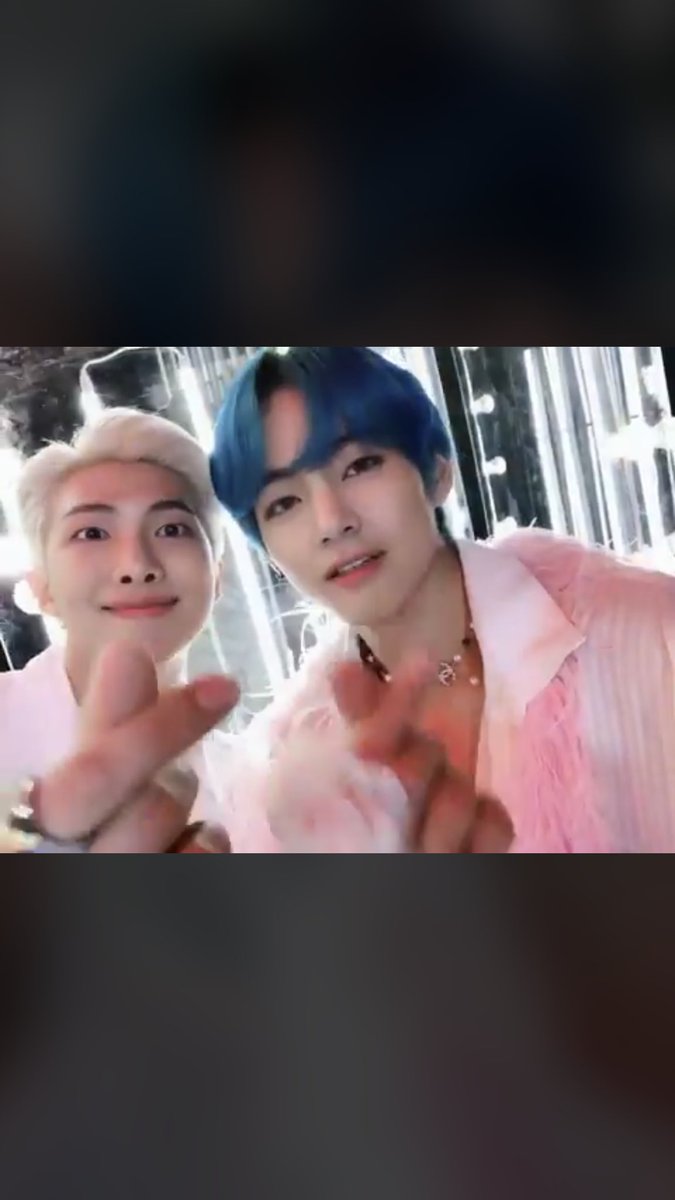 nanashi_asahi's tweet photo. 💜VMON💜 posted a video together I felt very blessed like Spring going pretty well, BOY WITH LUV dropped yesterday and 💜VMON💜I am still  jungshook  #vmon #btsvmon #taejoon #vmonisapowercouple #bts #RM #v #NAMJOON #taehyung #RMV #sendmevmonau #boywithluv #boywithluvvmon #yeehaw https://t.co/zvI518sQgH