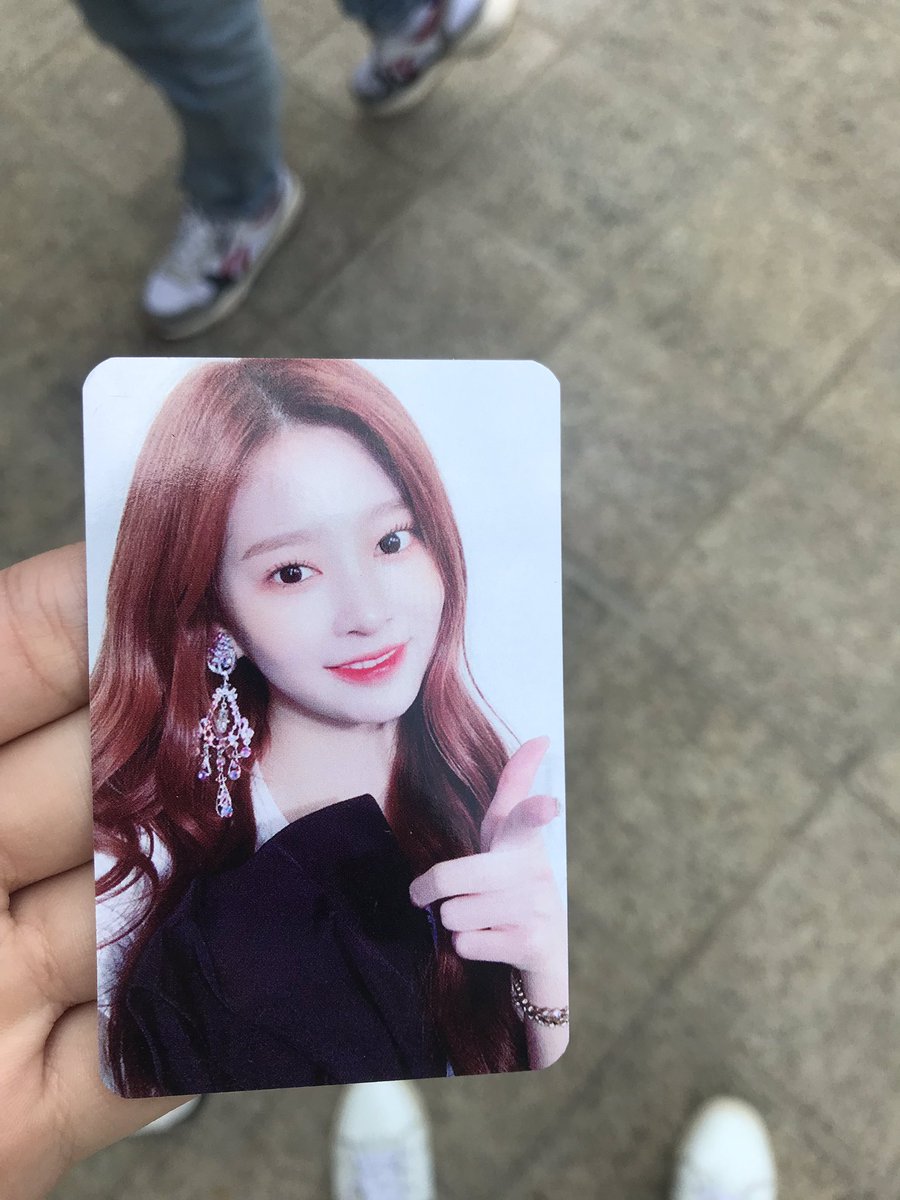 ReallyLike_Yu's tweet photo. 아이즈원 공방 포카 교환합니다
저 : 사파이어 민주
님 : 사파이어 채원
DM주세요 https://t.co/hJFQuVhQs3