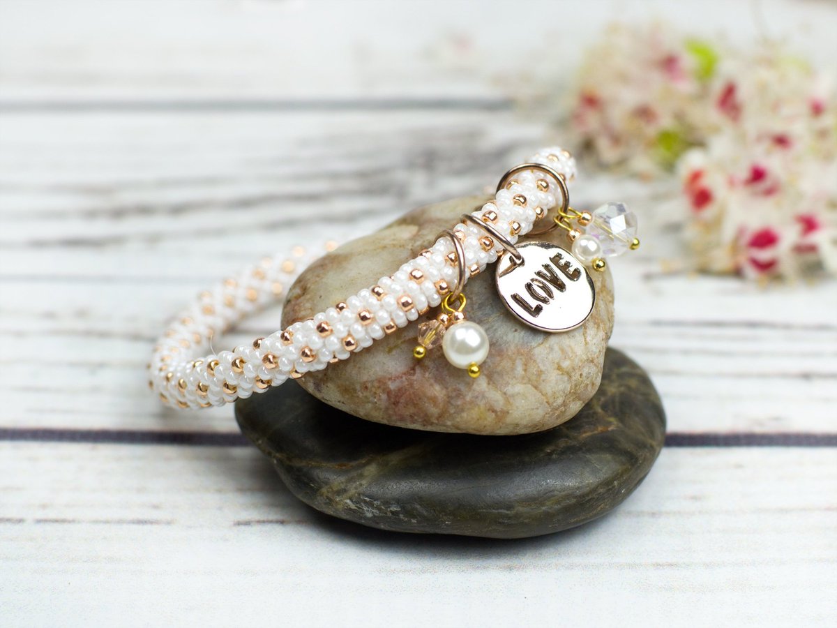 irisbeadsart's tweet photo. Excited to share the latest addition to my #etsy shop: Love bracelet White beaded bracelet Boho jewelry Birthday gift for girlfriend Rose gold bracelet Charm bracelet https://t.co/Z1kAXiHx5q #jewelry #bracelet #birthday #christmas #girls #white #no #rosegold https://t.co/fHHiGXshHs