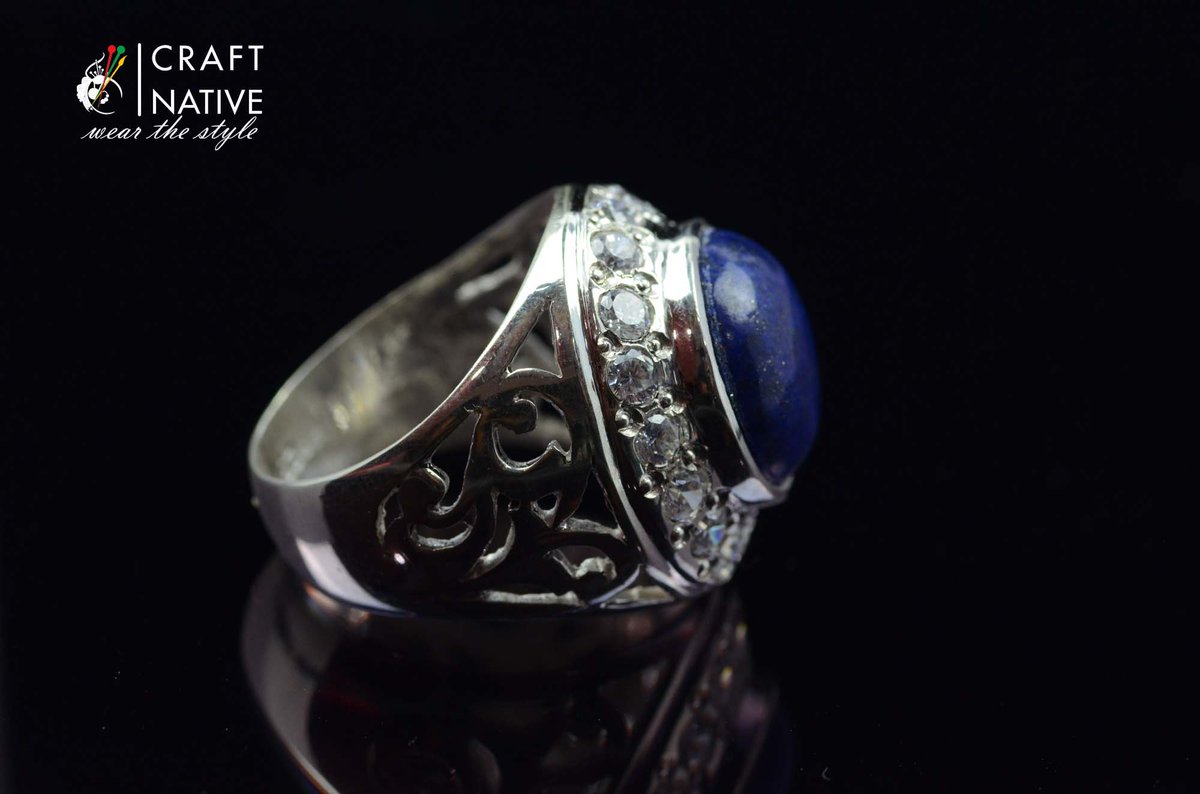 craft_native's tweet image. Womens Lapis Ring Lapis Lazuli Sterling Silver 925 Handmade Ring.
Type: Natural, Unheated Untreated.
#Lapis #LapisLazuli #Gemstones #لاجورد #Lazuli #GemstoneRings #WomenRing #Timeless #HandmadeRing #ArtisanRing #SterlingSilver925 #GemRing #Unheated #Untreated #ForHer #Etsy #eBay