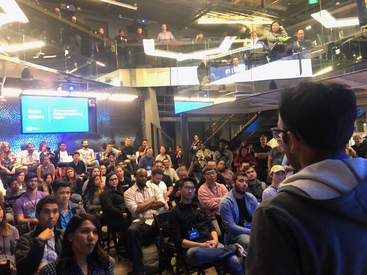 180 hackers, 35 clinician mentors, 47 ideas pitches ⁦<a href="/ChildrensLA/">Children's Hospital LA</a>⁩ #gamifyingpediatrics #hackathon underway!!