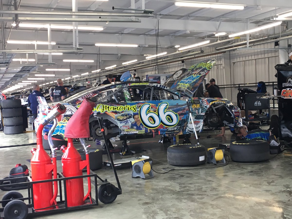 adamncheek's tweet photo. Some more shots from today at @RichmondRaceway! I'll be back tomorrow with more Cup Series coverage! Had a great time covering today's events with the @Frontstretch staff. #NASCAR https://t.co/RRs4zMw6Ta