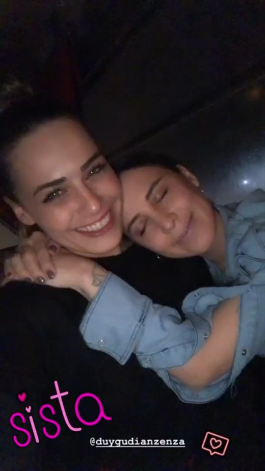 Yaa en sevdiklerim.DUYDAM💙
#damlacan #dcfc #duygudienzenza