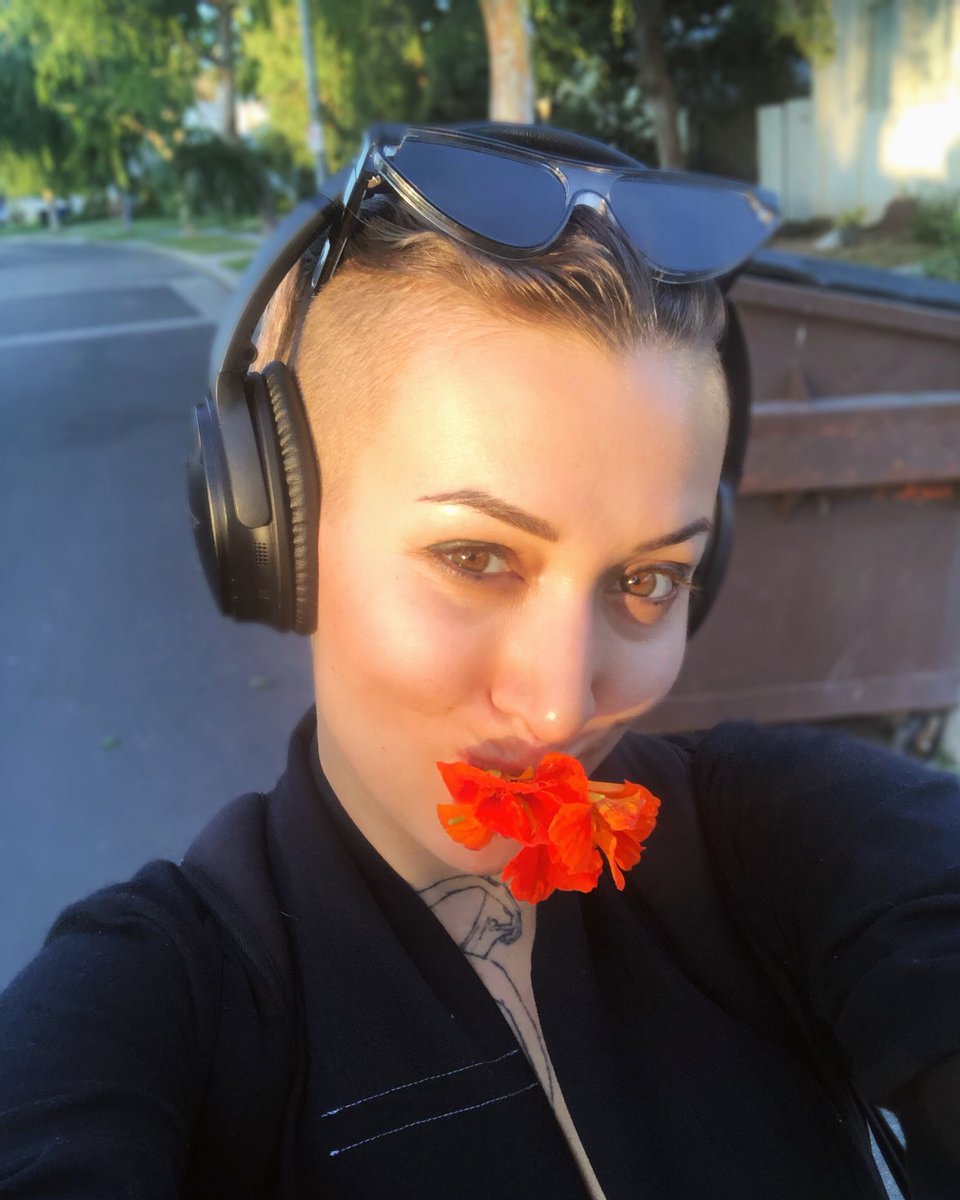 monika bielskyte tweet media