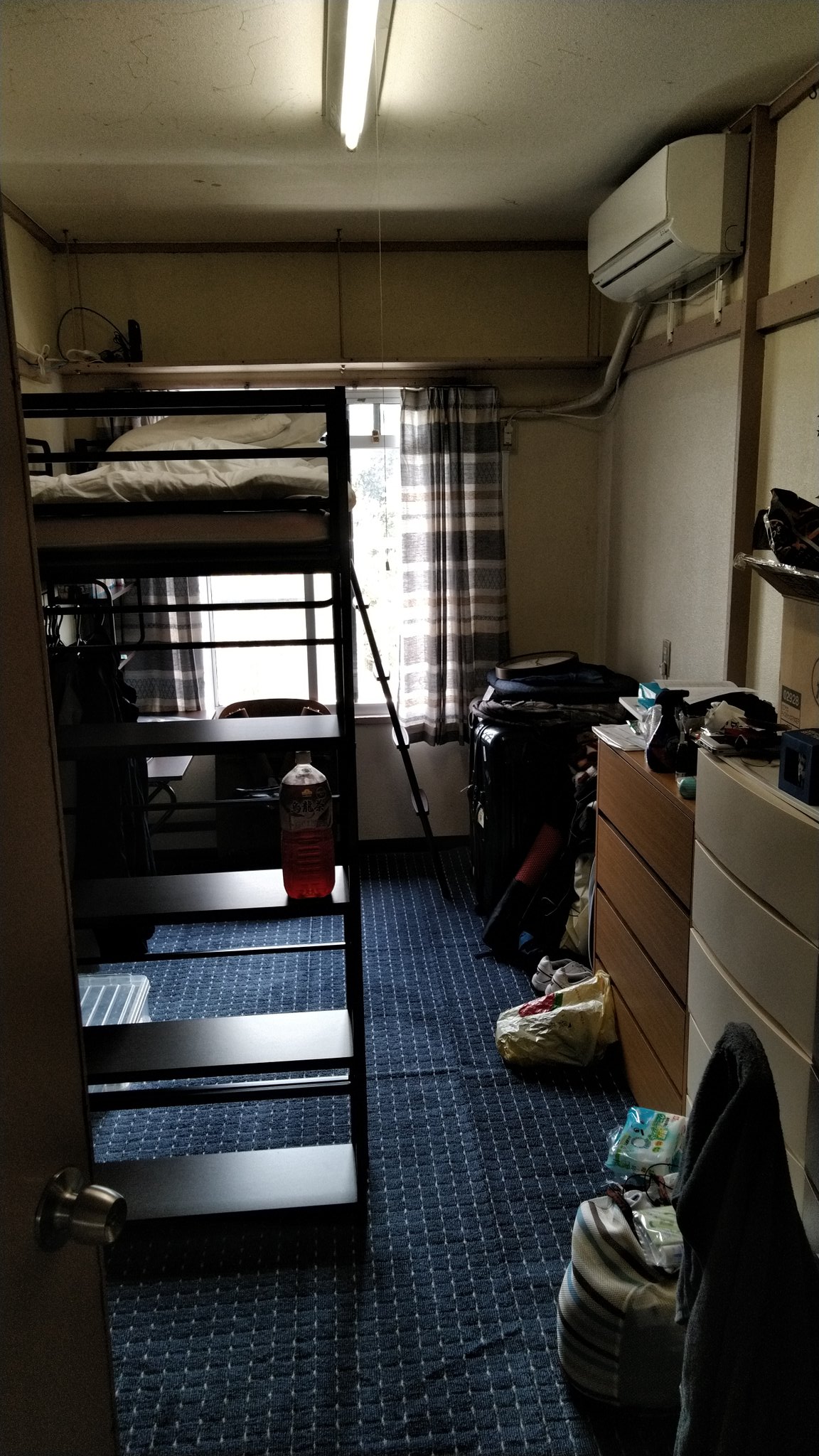 O Xrhsths 原 弦輝 Genki Hara Sto Twitter やっと学生寮の自分の部屋落ち着いたわ 学生宿舎 新学期 大学生活 O Xrhsths 原 弦輝 Genki Hara Sto Twitter やっと学生寮の自分の部屋落ち着いたわ 学生宿舎 新学期 大学生活