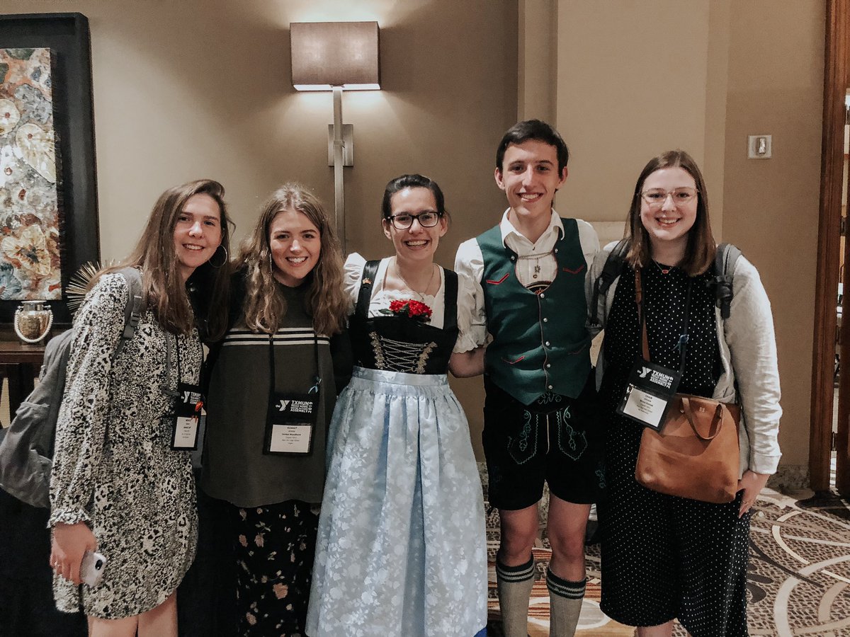 G_Kottak_NTHC's tweet photo. We bonded over bratwursts and short shorts. Excited for this weekend. #txmun2019 https://t.co/SdM8lujWBu