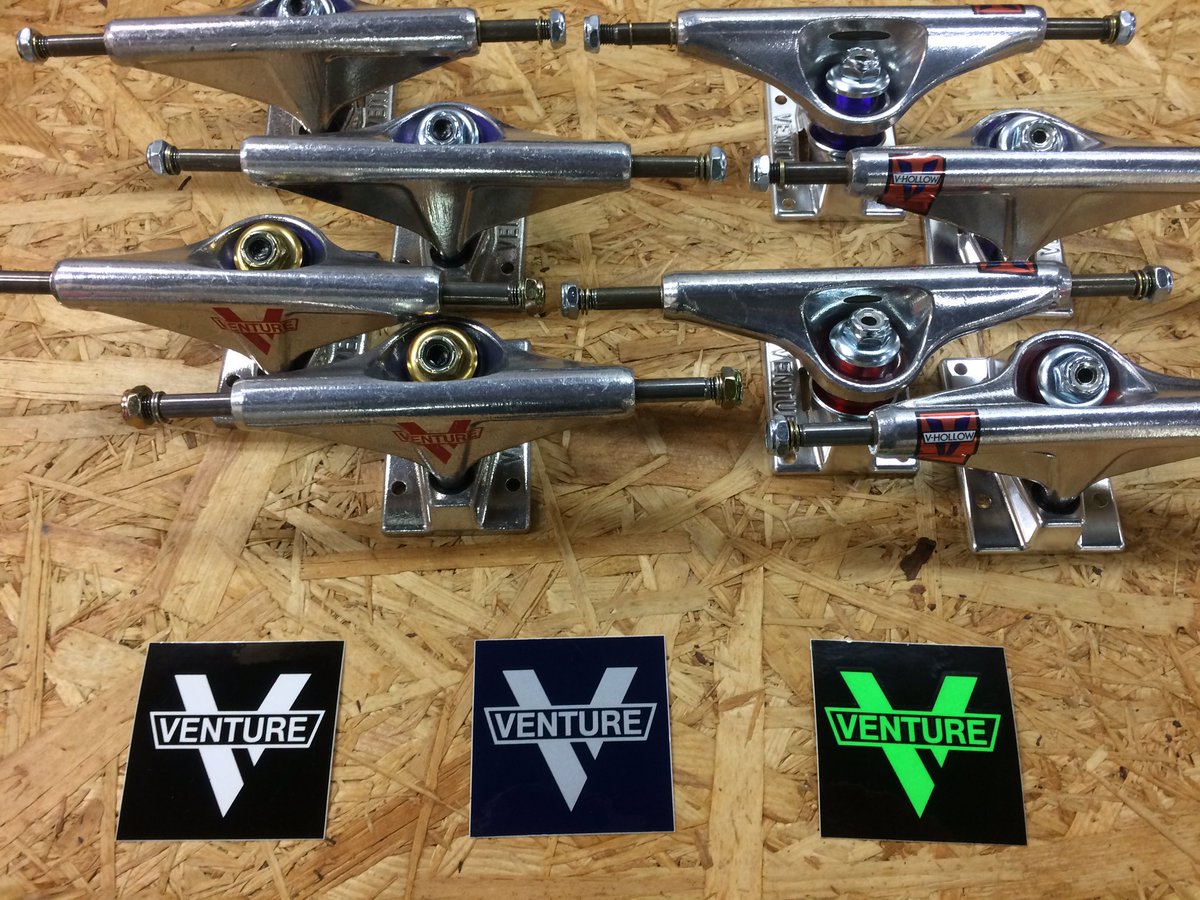 SakuY3s's tweet photo. VENTURE 
V-HOLLOW 
ピカピカの入荷しました！

#venturetrucks 
#skateboard https://t.co/Wa1vfgorV3