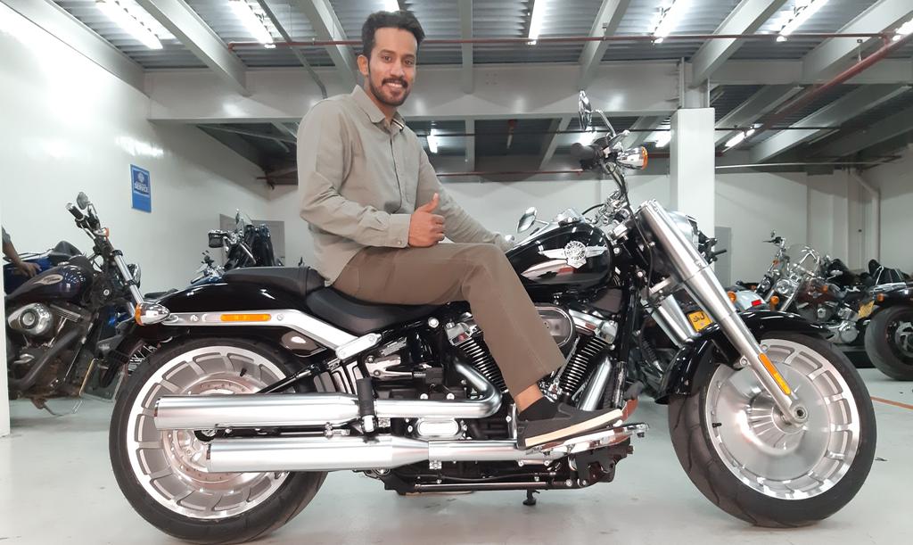 To Mr.Samir al bdaai for his brand new FATBOY114 2019 
With black color 
He was happy to finish his deal 
Good luck and ride safe 
Keep it up 😂🌝