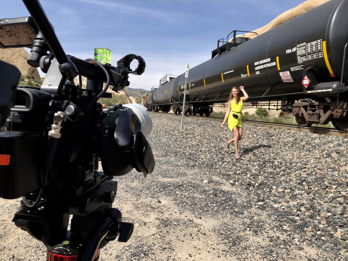 PyknicFilms's tweet photo. Last week we worked again we the @soyGarota team! It was a pleasure being on location with @caroinstyle and maryescalonaphoto and we got some pretty good footage that youβll see very soon!! π₯ππΌ Stay Tuned!! #Fashion #GarotaStore #PyknicFilms #Filmmaking #AwesomeLocation https://t.co/0PaaAk0D5R