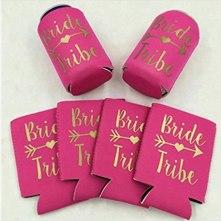Runhongsports's tweet photo. Gold foil printing neoprene can cooler,  #amazon #rhneoprene #kooize #slimkoozie #beer #beercan #stubbyholder #cancoolersleeve #sublimation #beerfacebook #beerstation #kraftbeer #draftbeer #coozie #cozy #OEM #promotions @koozies https://t.co/hrjpE95FyD