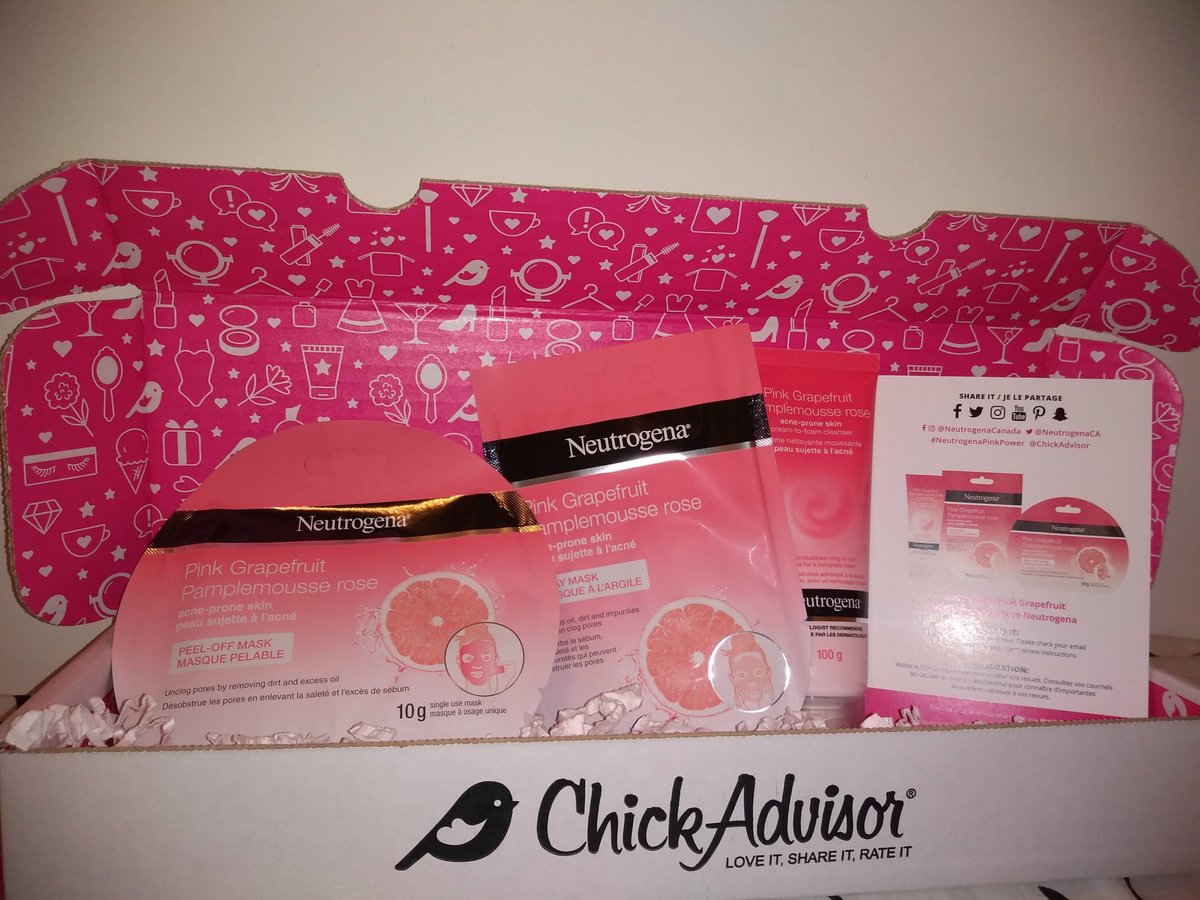 amnesiaxsos's tweet photo. I received these products for free from @ChickAdvisor .
Cleanser:
I use this everyday now and it works amazing. My acne has cleared up. A tip would be not to use a lot cause a little goes a long way. https://t.co/dV0i2oPDWb