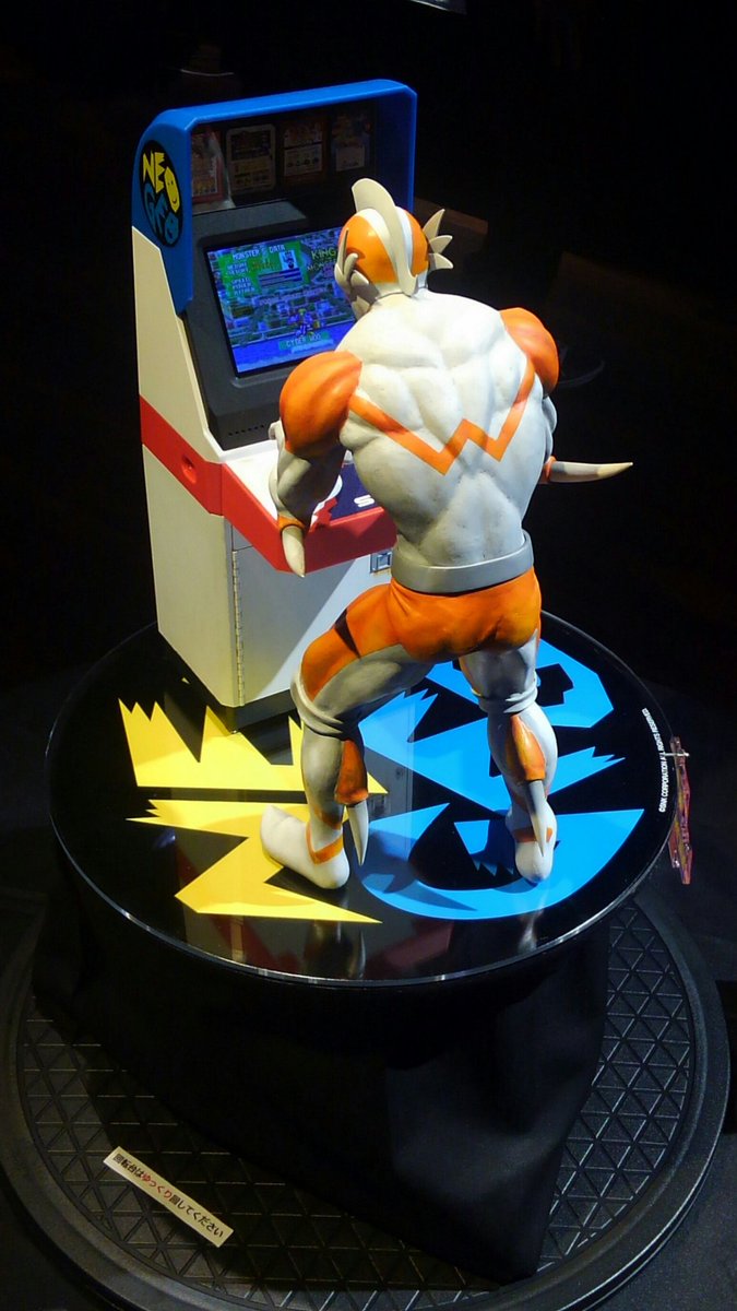 nu__man's tweet photo. アトミックガイ、カラーリングはゲーム内の初期段階をイメージ。体つきは勢いで(?)造りましたが、顔はメインビジュアルの森気楼先生風に造形しました。
筐体のボックス部分は剥げチョロ&amp;錆び塗装を施しましたがNEOGIO mini本体部分に汚し塗装する勇気はありませんでした…(苦笑)
#16bitmodels https://t.co/ki0D20IyiF