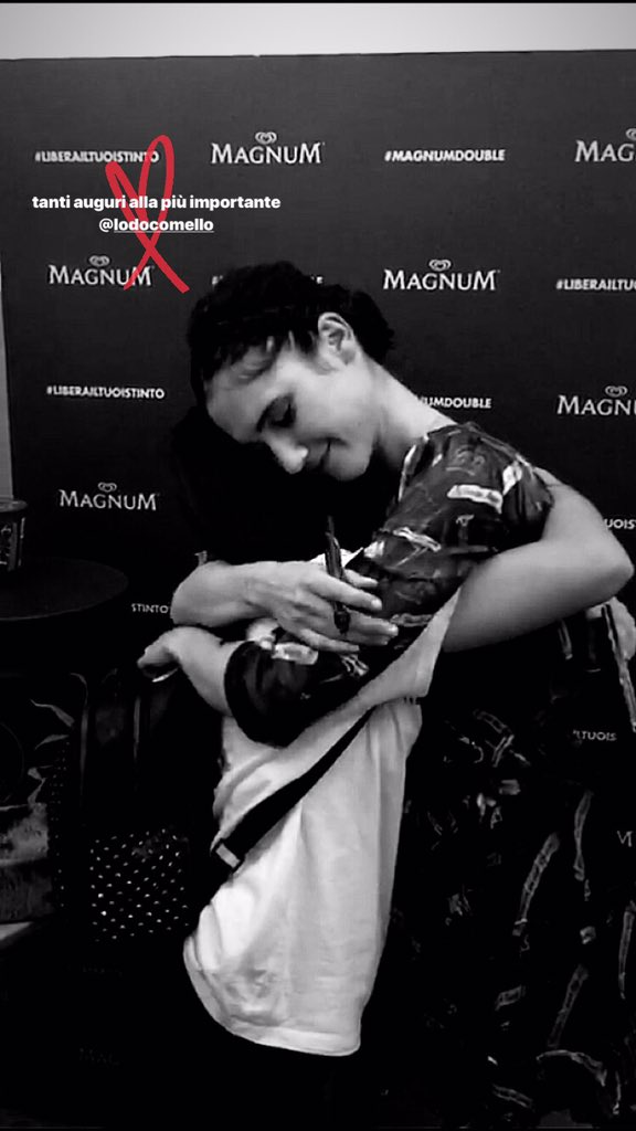 lodovicaxsofia's tweet photo. @lodocomello happy b-day to the most important person!♥️🌹 https://t.co/dTJAogE3SB