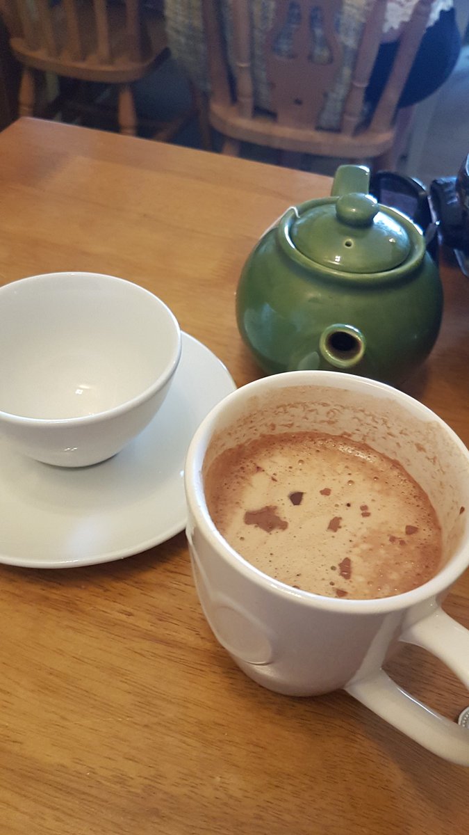 ianezetweet's tweet photo. Sometimes it's just about 23 miles an a mocha 😁 #toochilly #cycling #aatr #ridelots #springmiles #cycletography https://t.co/q1AVml9WHV